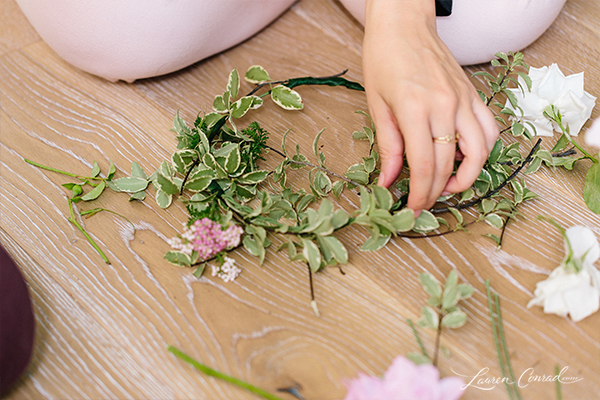 DIY: How to Make Flower Crowns - Lauren Conrad