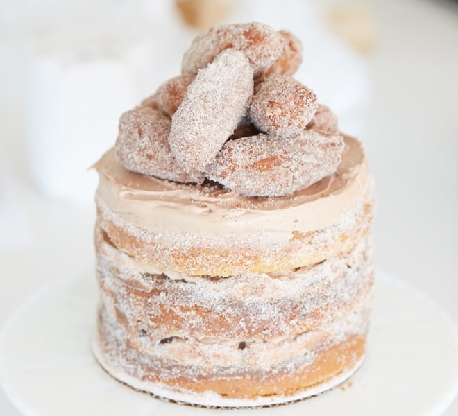 Edible Obsession: Cinnamon Sugar Churro Cake
