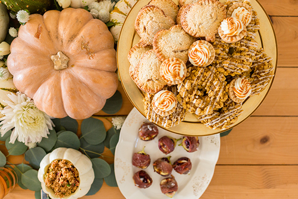 A Thanksgiving tablescape by LaurenConrad.com.