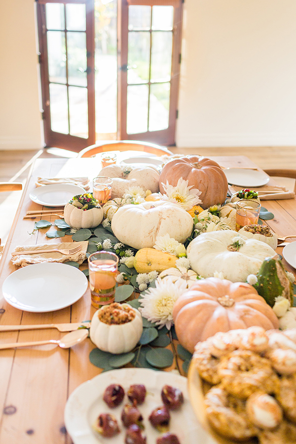 A creative twist on a Thanksgiving tablescape.