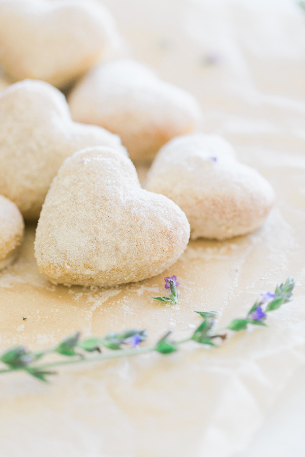 Sugary sweet heart-shaped donuts for Valentine's Day!