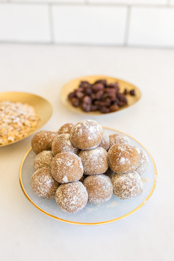 Oatmeal cookie bites by LaurenConrad.com