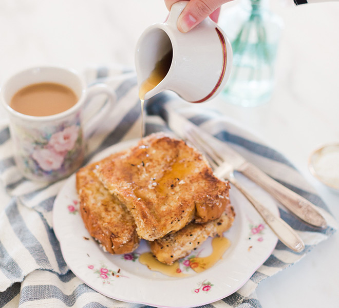 Cinnamon Roll French Toast - Lauren's Latest