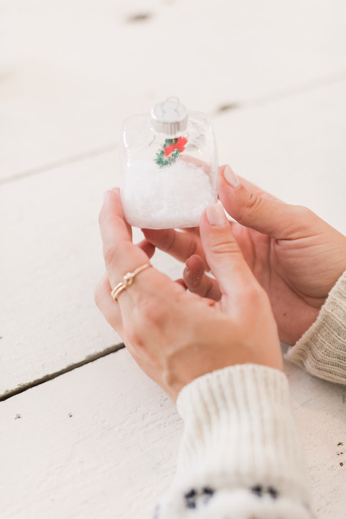 How to make Lauren's teeny tiny snow globe ornaments