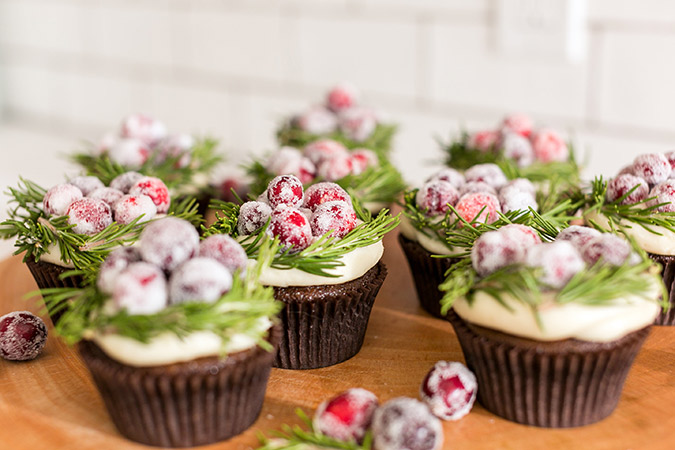 the sweetest holiday cupcakes courtesy of Lauren Lowstan