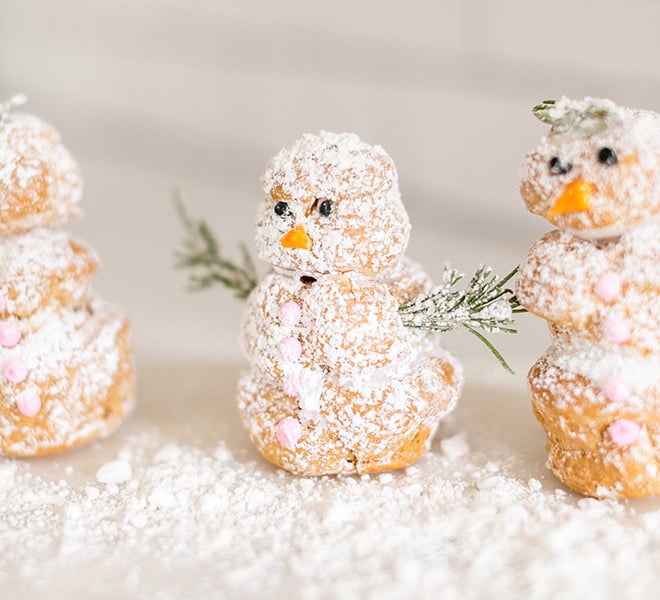 Edible Obsession: Snowmen Cream Puffs and Rudolph Donuts