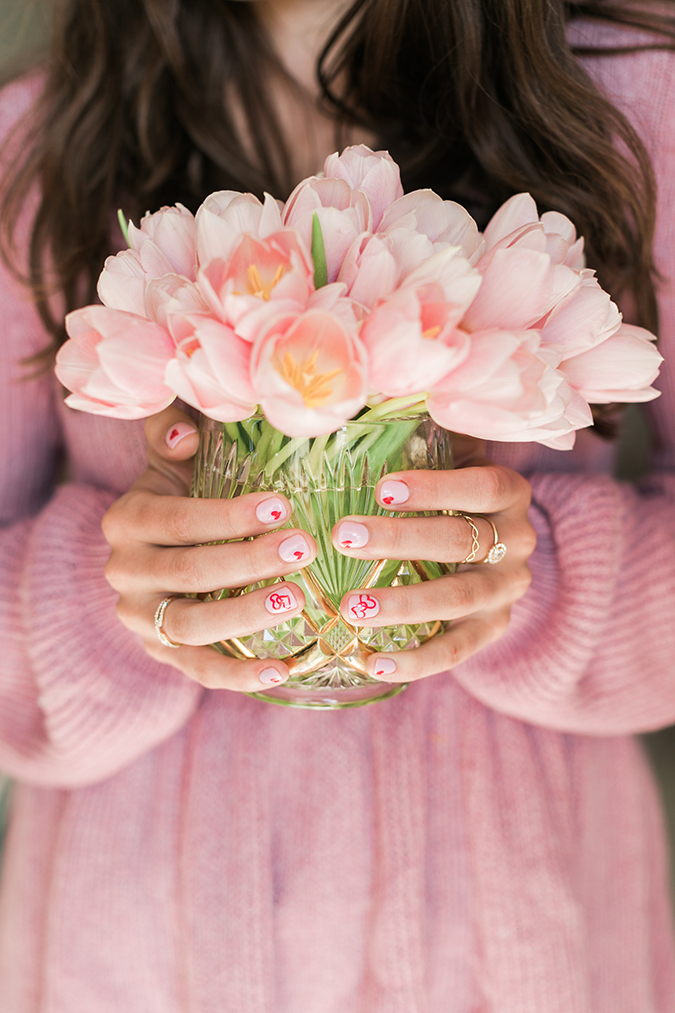 The cutest heart manicure for Valentine's Day