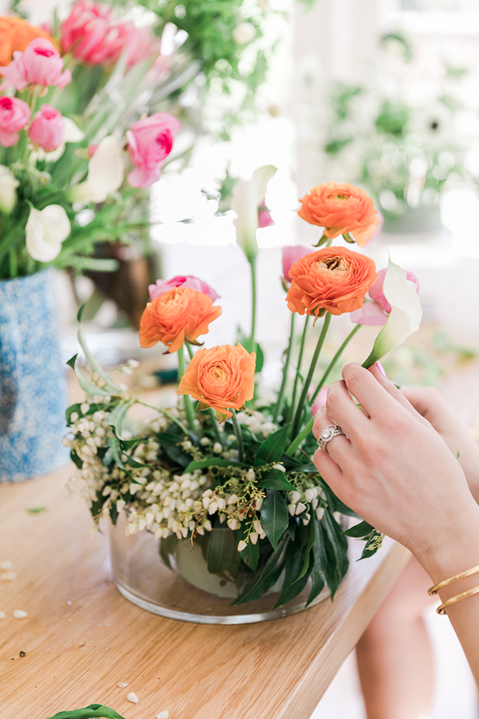 Create cute and practical small flower arrangements - Gardening4Joy