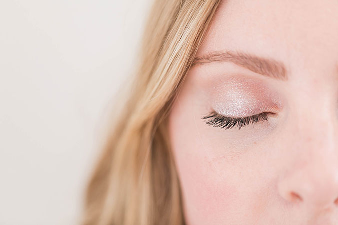 Simple shimmer eye makeup