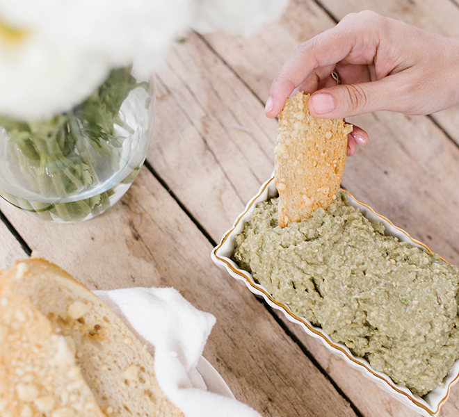 Recipe Box: 5-Ingredient Healthy Vegan Pâté