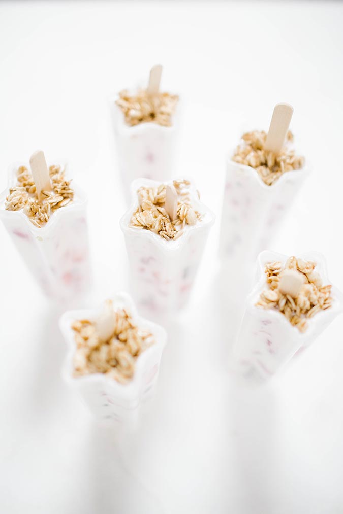 Make-ahead breakfast parfait popsicles