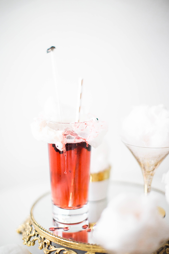 black widow berry cocktail via LaurenConrad.com