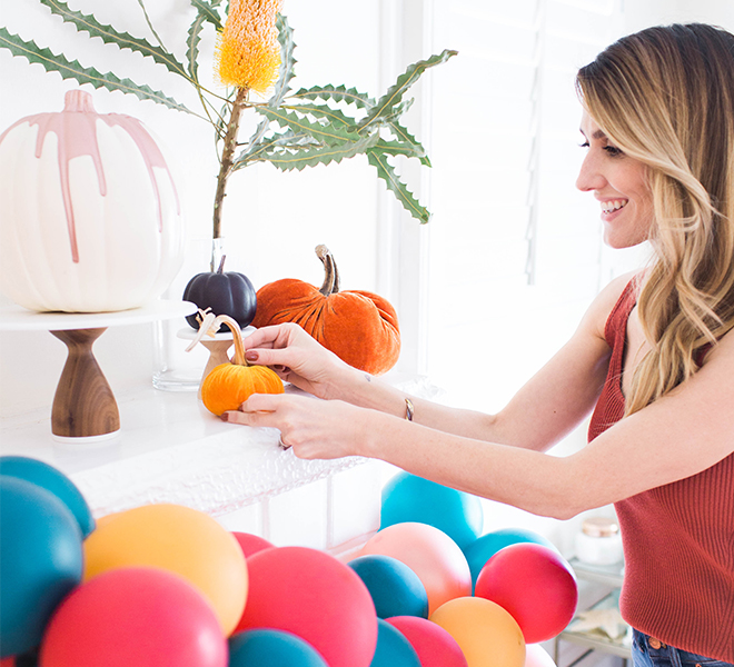 Mantle Makeover: How to Decorate Your Mantle for Halloween