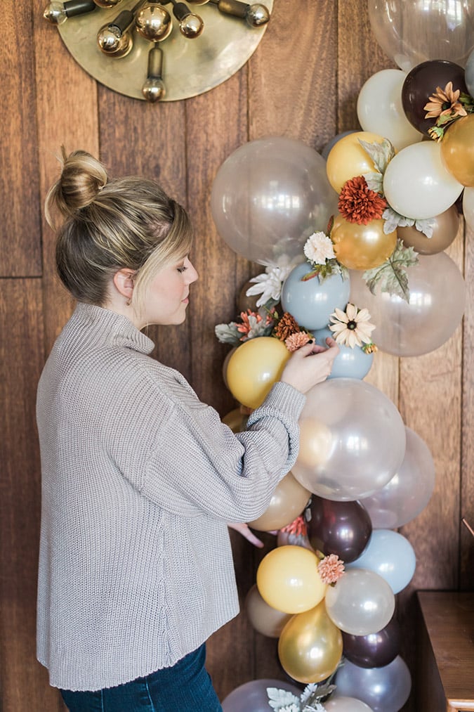 how to create your own balloon arch via LaurenConrad.com