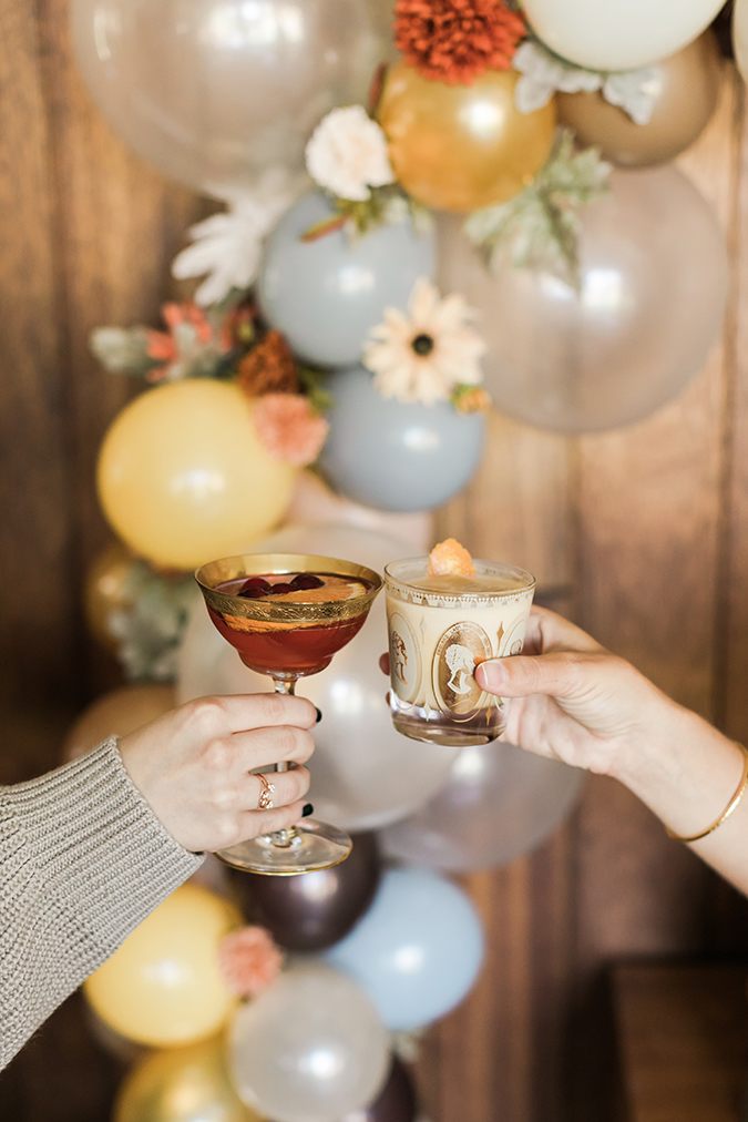 Friendsgiving cocktail recipes via LaurenConrad.com