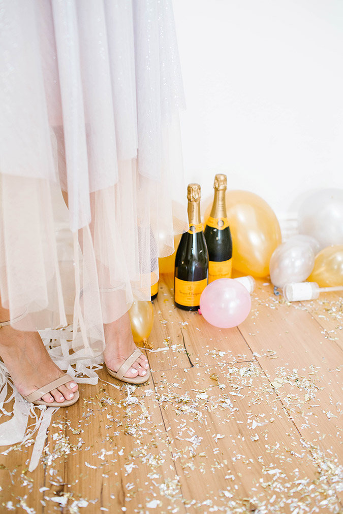 how to create an NYE backdrop