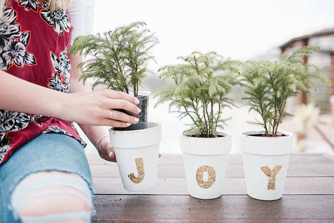 how to make mini gold leaf painted pots