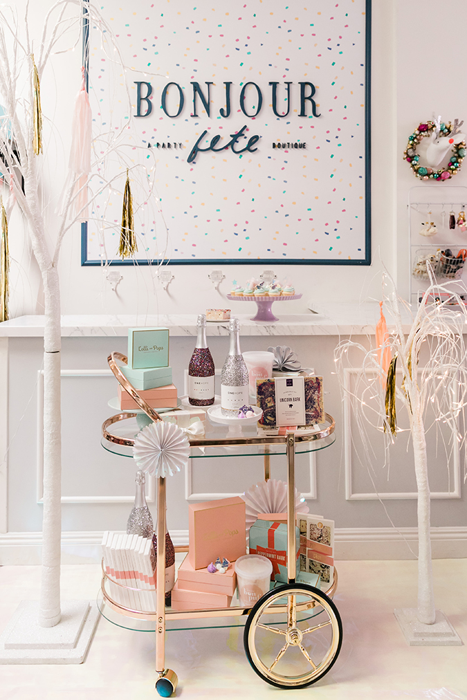 a pink candyland christmas via LaurenConrad.com