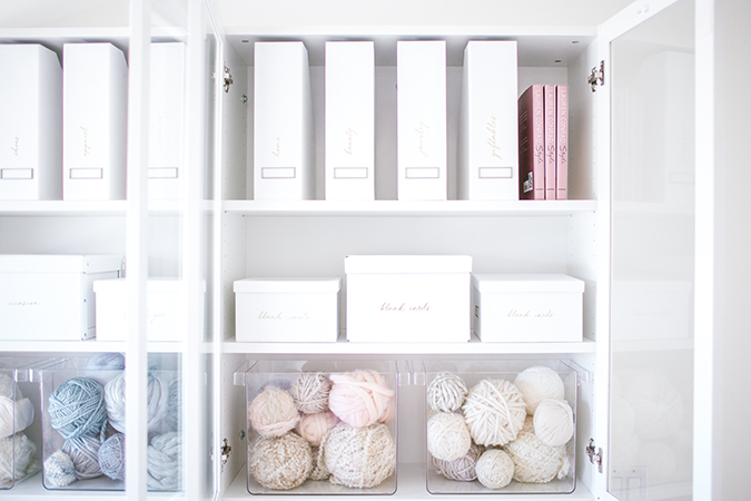 organization hacks from the pros via LaurenConrad.com