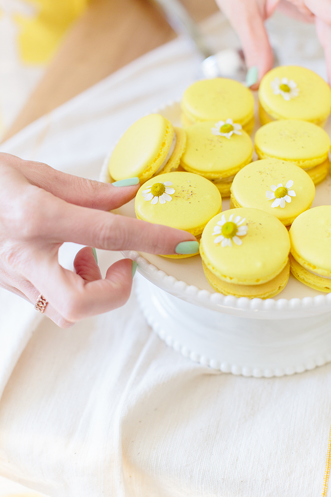 chamomile easter macarons recipe