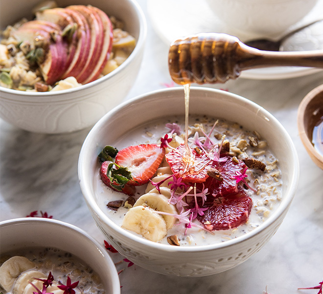 Overnight Oats Two Ways - Alice and Lois