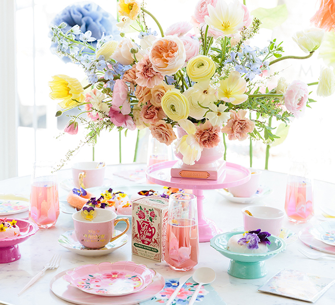 Lauren Conrad Curates Mother's Day Gift Guide on  Handmade