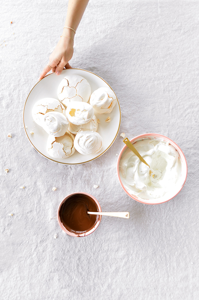 mother's day pavlova spread recipe via laurenconrad.com