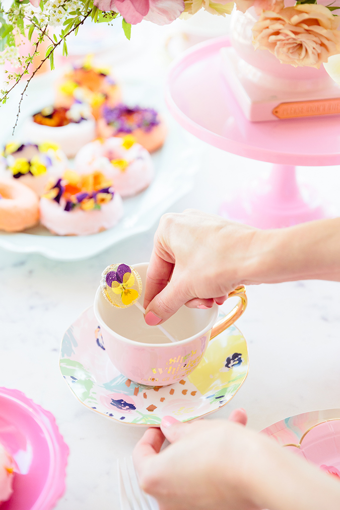 A Bright & Colorful Floral Mother’s Day Celebration