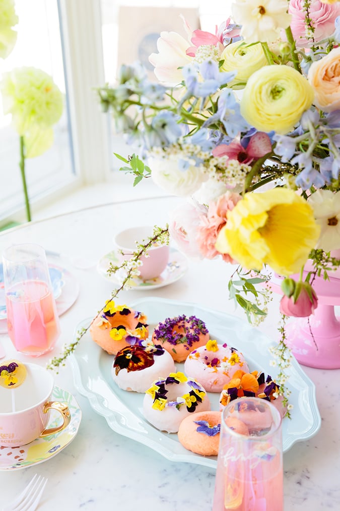 A Bright & Colorful Floral Mother’s Day Celebration