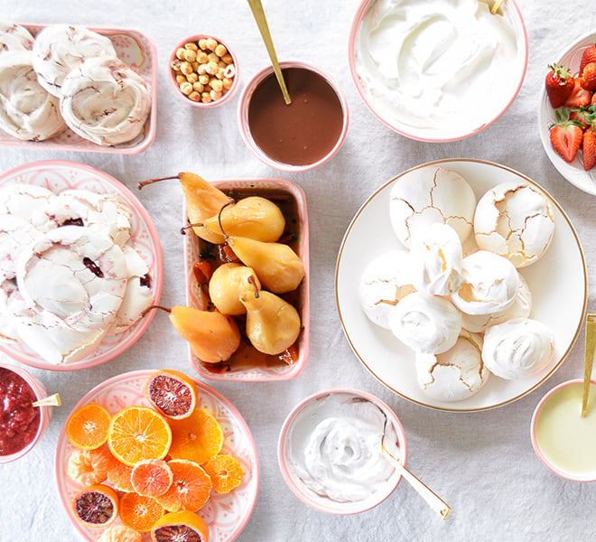 Edible Obsession: Mother’s Day Pavlova Spread