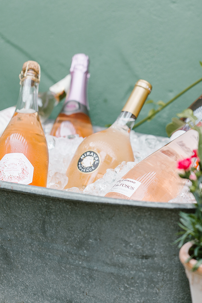 pretty pink rosé tasting picnic via laurenconrad.com