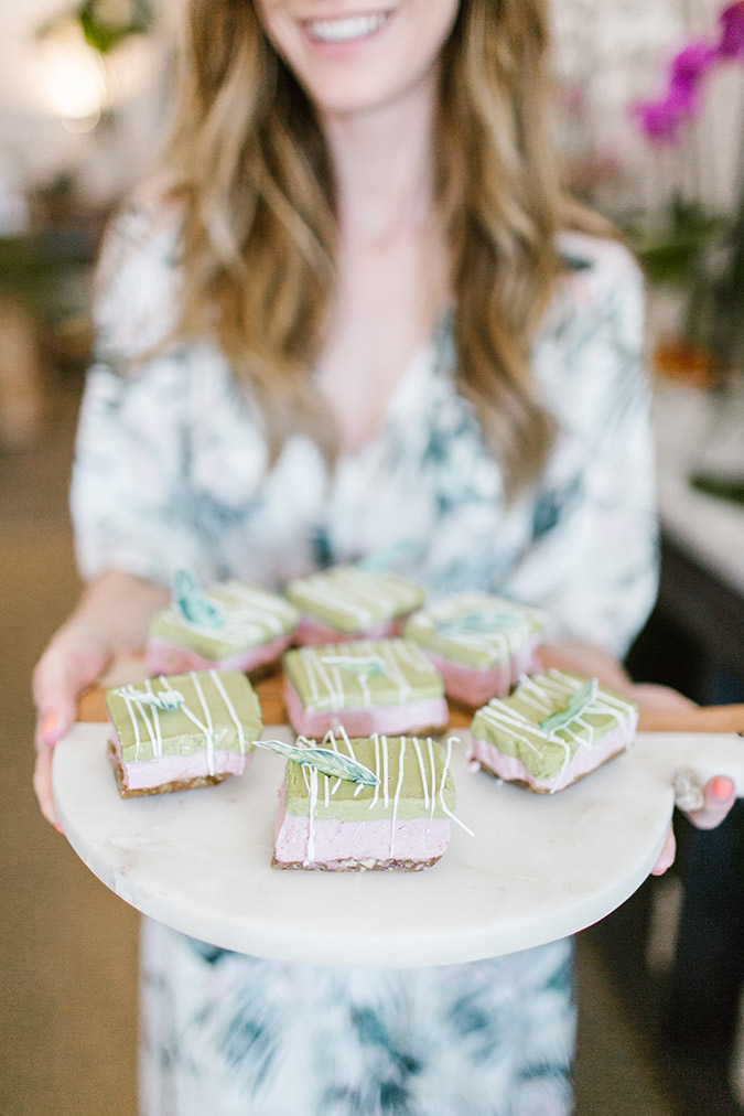 vegan strawberry basil cheesecake bars via laurenconrad.com