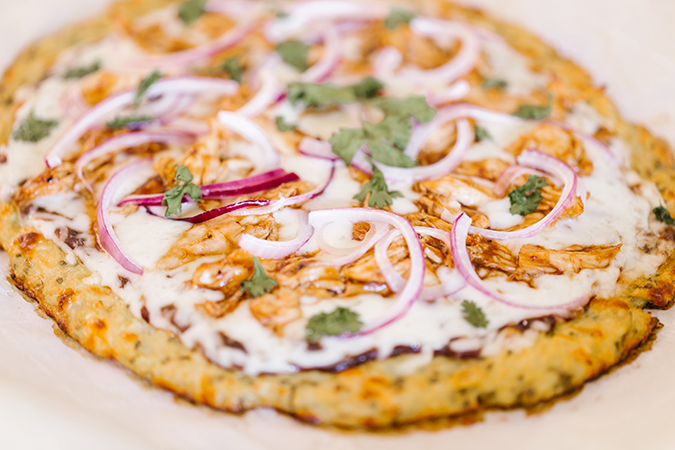 cauliflower crust BBQ chicken pizza recipe via laurenconrad.com