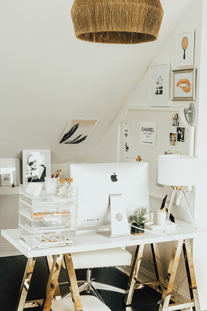 creative bungalow studio tour via laurenconrad.com