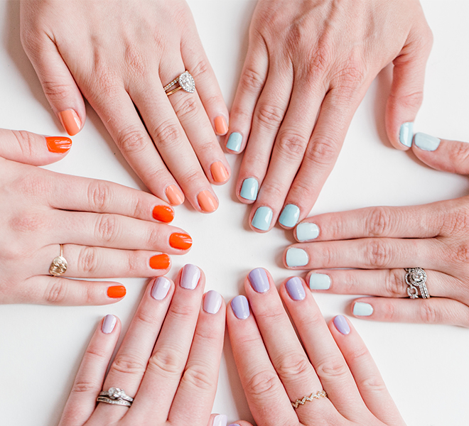 Different color nails hi-res stock photography and images - Alamy