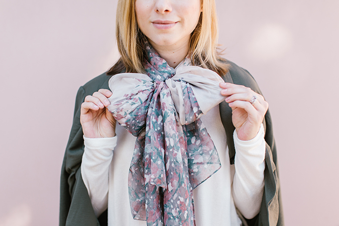 3 Ways to Wear a Silk Scarf