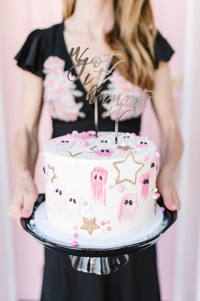 halloween cake decorating ideas via laurenconrad.com