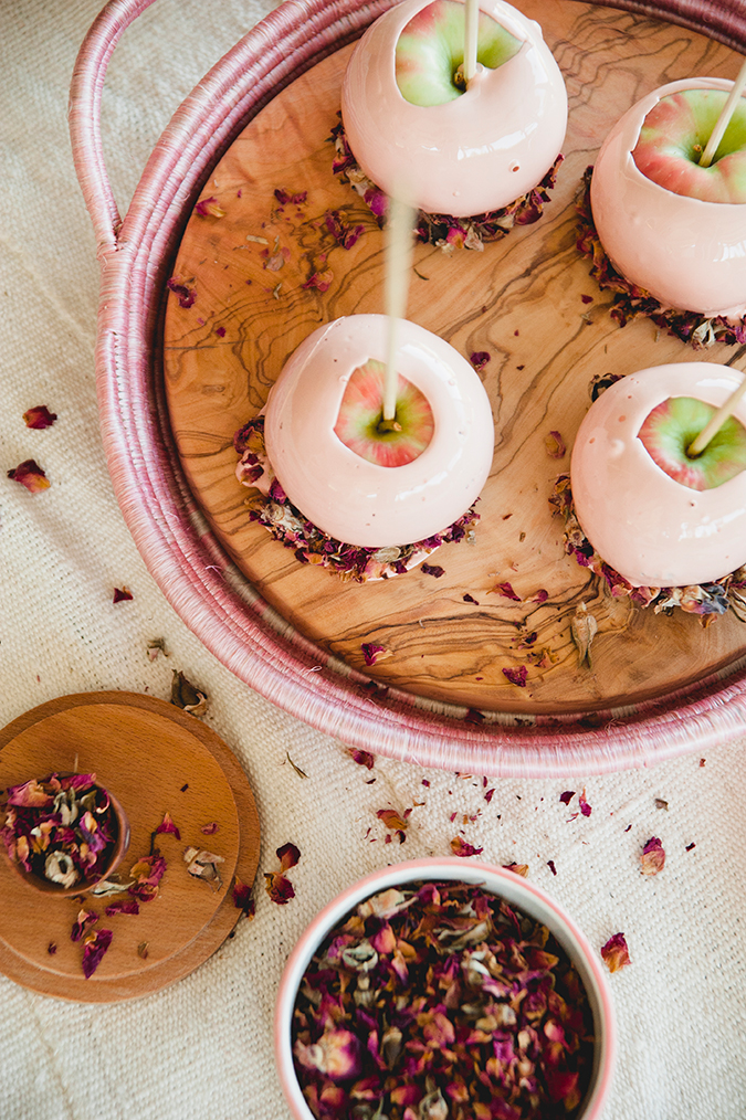 the best autumn apple recipes via laurenconrad.com