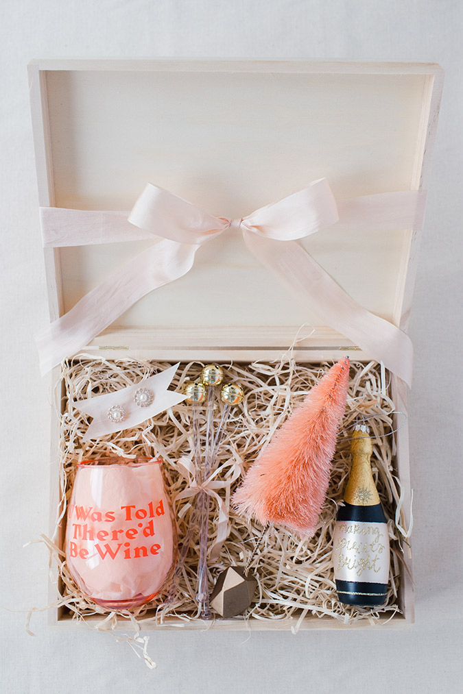 how to build the perfect gift box via laurenconrad.com