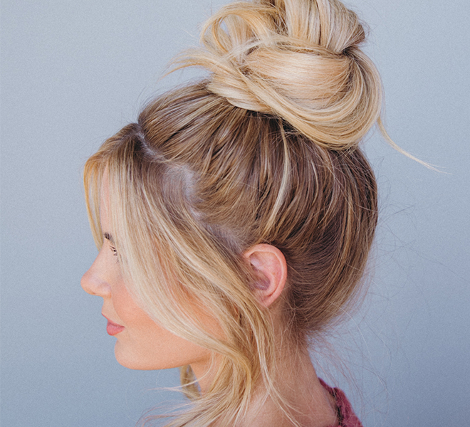 Hair How-To: An Effortless Top Knot Tutorial From Amber Fillerup Clark