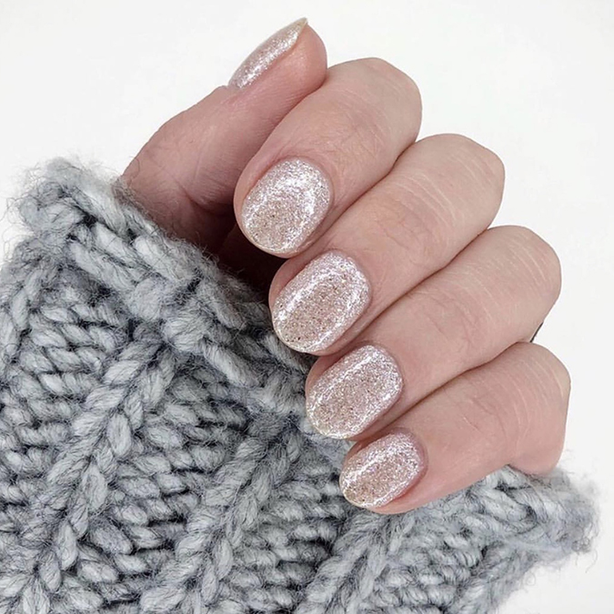 Nail Files New Year S Eve Manicure Inspiration Lauren Conrad