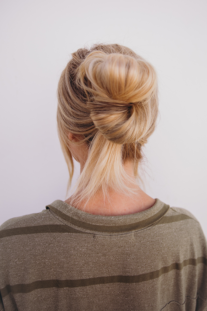 5-minute hairstyles via amber fillerup clark