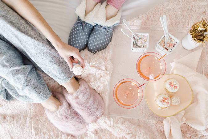 NYE pajama party via laurenconrad.com