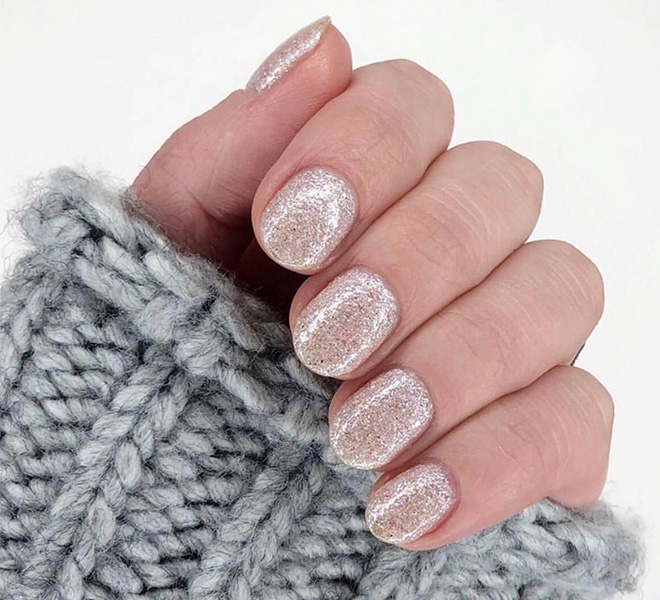 Nail Files New Year S Eve Manicure Inspiration Lauren Conrad