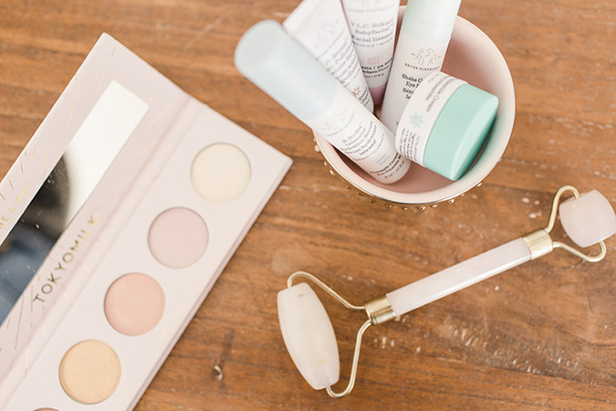 5 ways to use trinket trays via laurenconrad.com