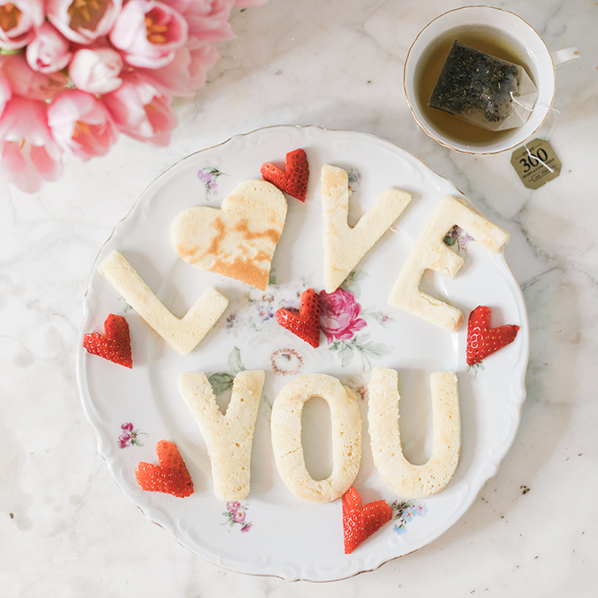 Love letter pancakes