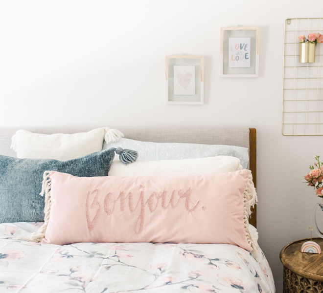 lauren conrad throw pillows