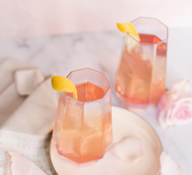 Pink Lemonade Champagne Spritz