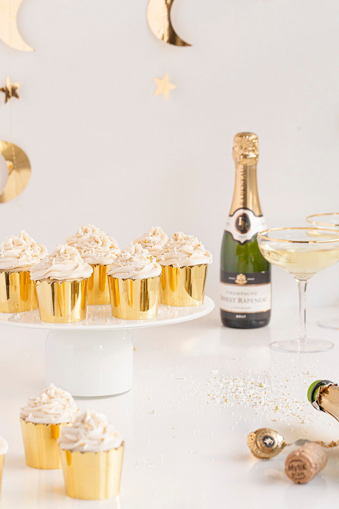 NYE Champagne Cupcakes