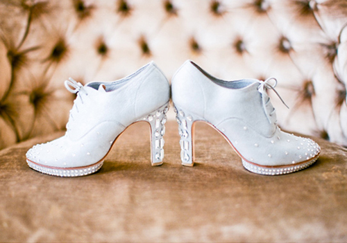100 Layer Cake: DIY Glitter Wedding Shoes 100 Layer Cake: DIY Glitter Wedding Shoes